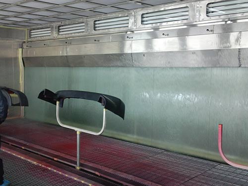 手動(dòng)噴涂線-保險(xiǎn)杠?chē)娖? title=